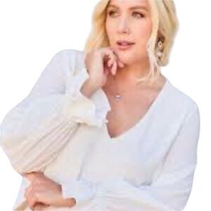 PJK PATTERSON J KINCAID SHEER IVORY WHITE BELL SLEEVE VNECK BUTTON BLOUSE TOP M